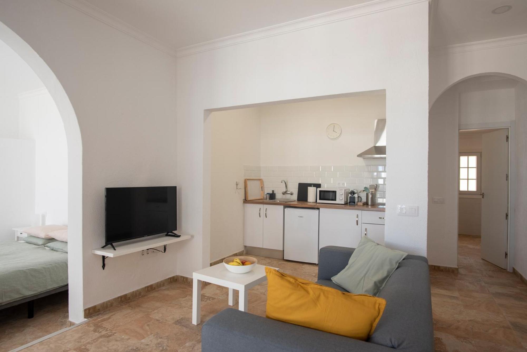 Wohnung Esterlizia أغيميس الغرفة الصورة